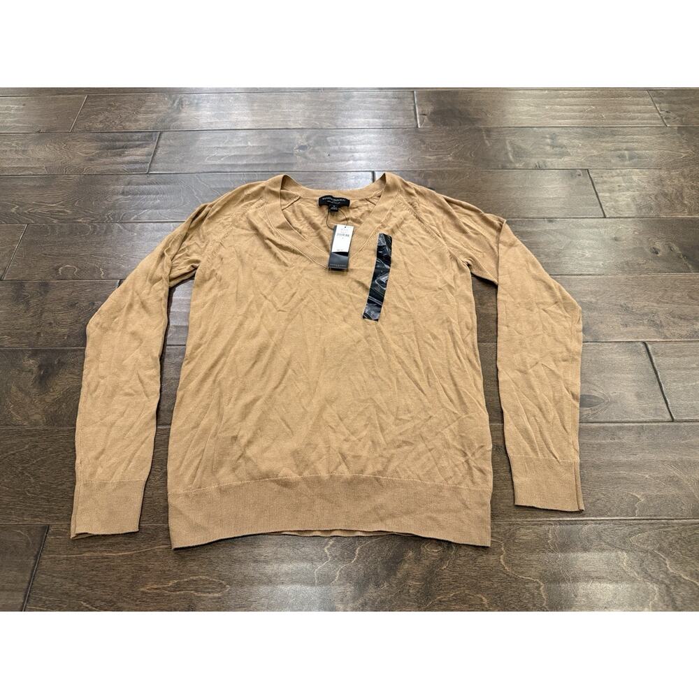 Banana Republic Womens Tan Brown V-Neck Forever Sweater Lightweight Size S NWT - Picture 2 of 8